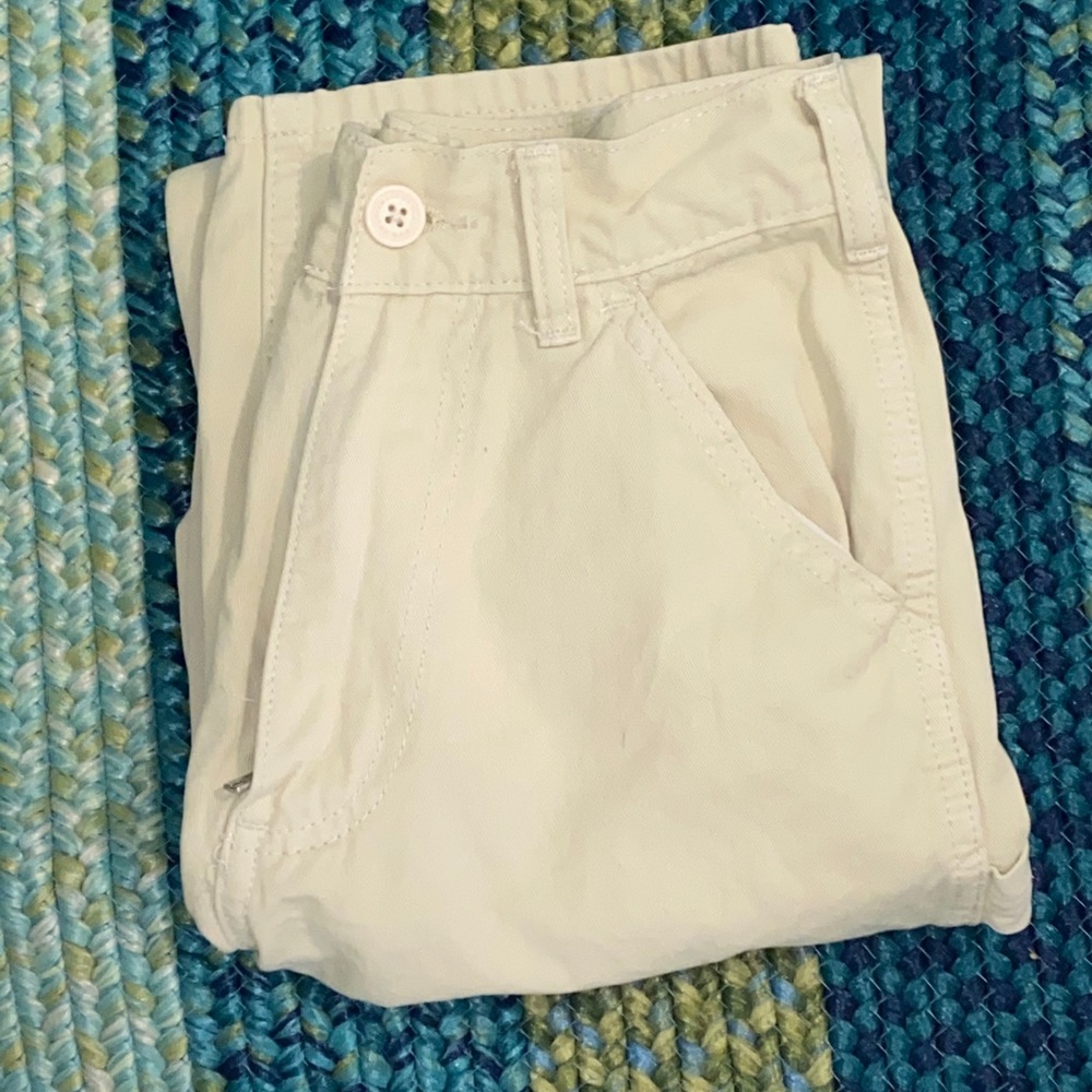 BRANDY MELVILLE WHITE CARGO PANTS SIZE SMALL